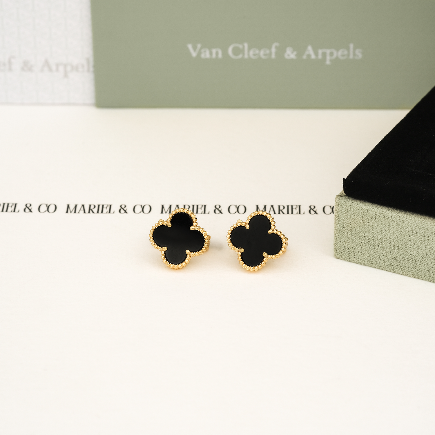 VINTAGE EARRINGS, ONYX, YELLOW GOLD