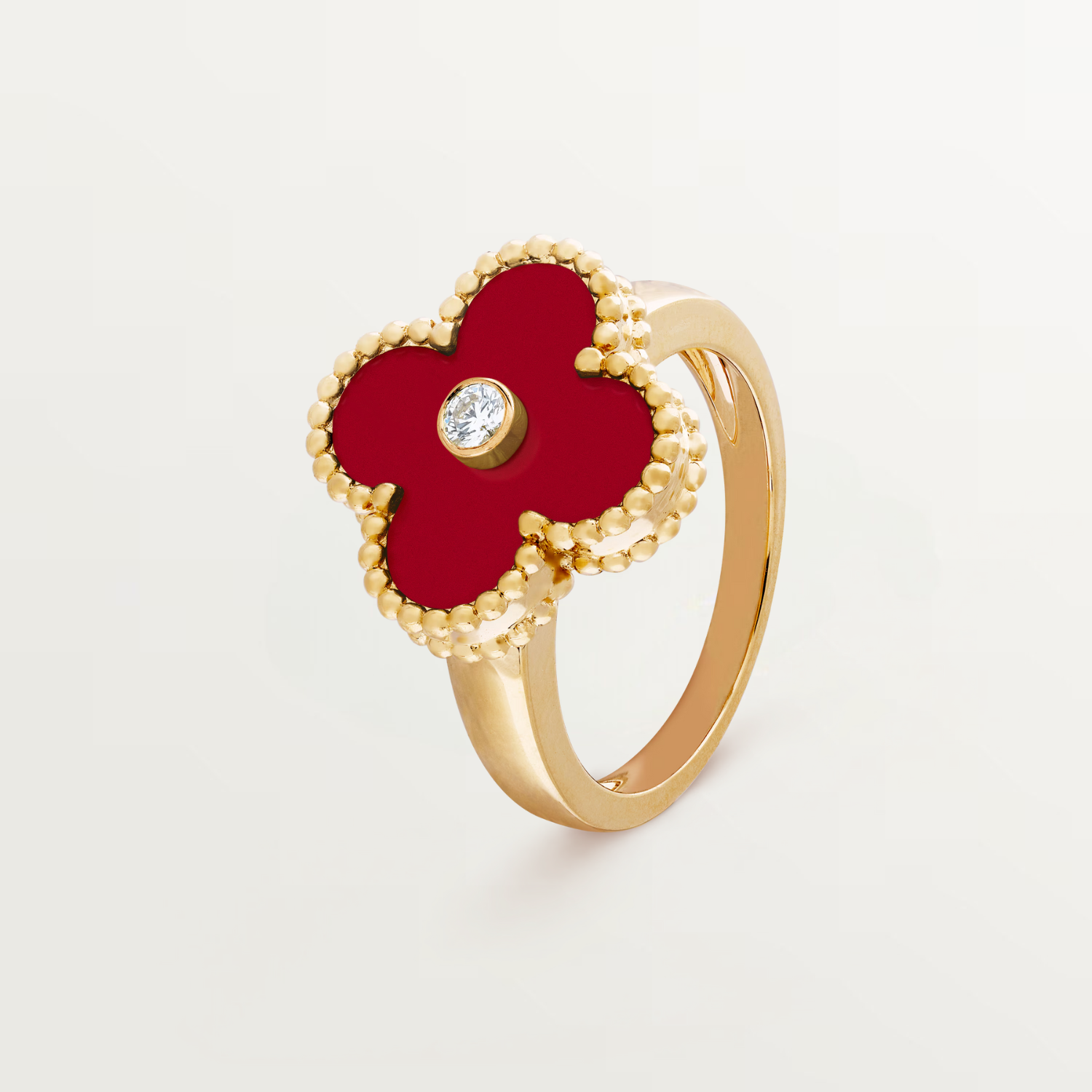 DIAMOND VINTAGE RING, CARNELIAN, YELLOW GOLD